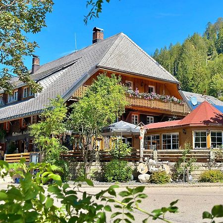 Hotel Hirschen Menzenschwand-Hinterdorf Exteriör bild