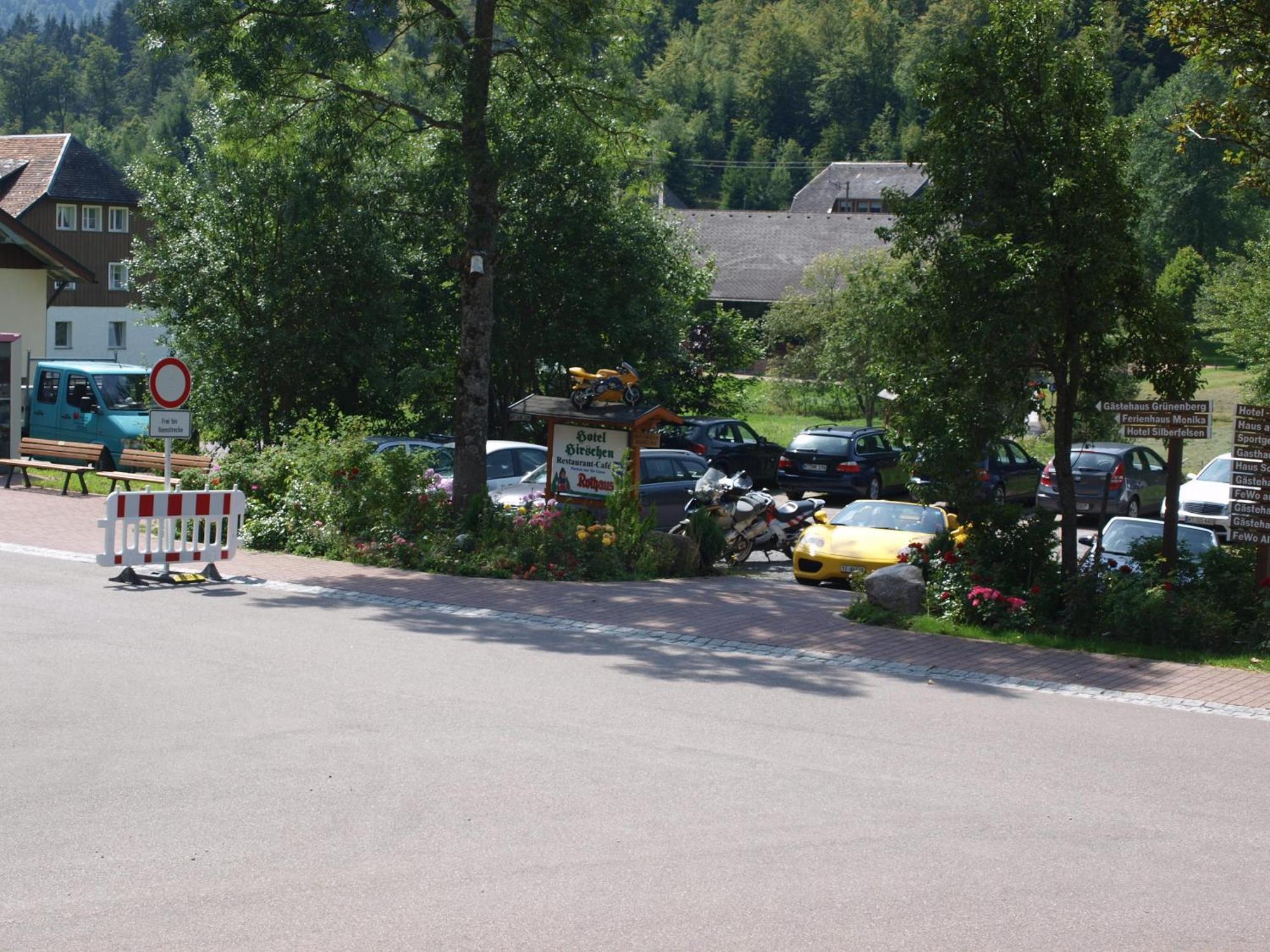 Hotel Hirschen Menzenschwand-Hinterdorf Exteriör bild